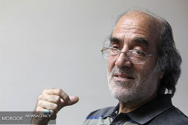 حوزه هنری فنون شعر را به مداحان آموزش دهد
