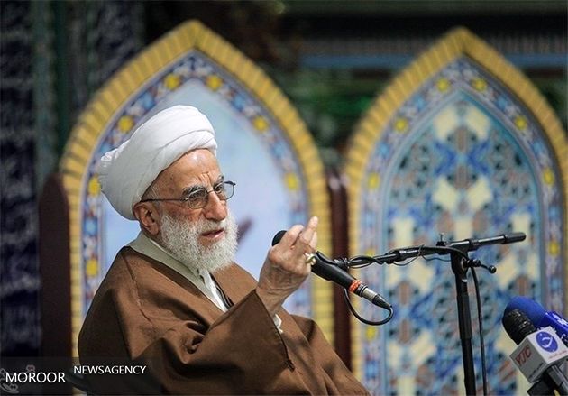 کسانی که میخواهند راه امام را ادامه دهند باید حامی مستضعفین باشند