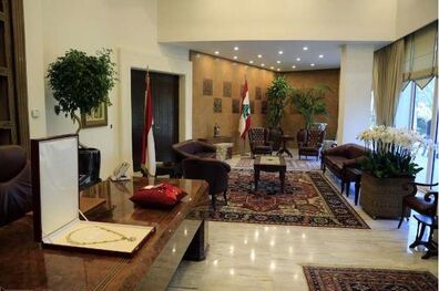 میشل عون در این کاخ مستقر می شود