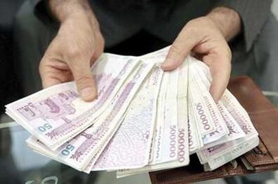 میزان عیدی سال 97 کارکنان دولت مبلغی حدود 932 هزار و 250 تومان
