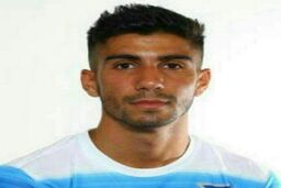 آدام همتی با پرسپولیس قرارداد بست
