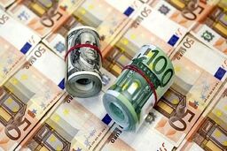  قیمت ارز امروز ۱۳ خرداد ۱۴۰۳ در بازار تهران مشخص شد 