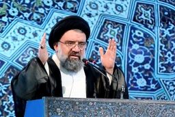 مسئولان بیش از این اجازه هتک حرمت حجاب را ندهند