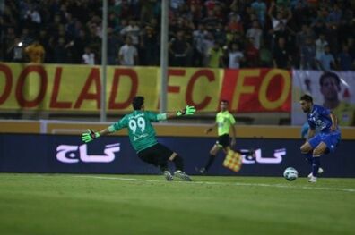 طالب‌لو آبی‌ها را حسرت به‌دل گذاشت
