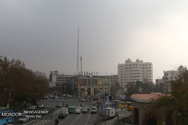 وزش باد شدید در بخش‌هایی از تهران