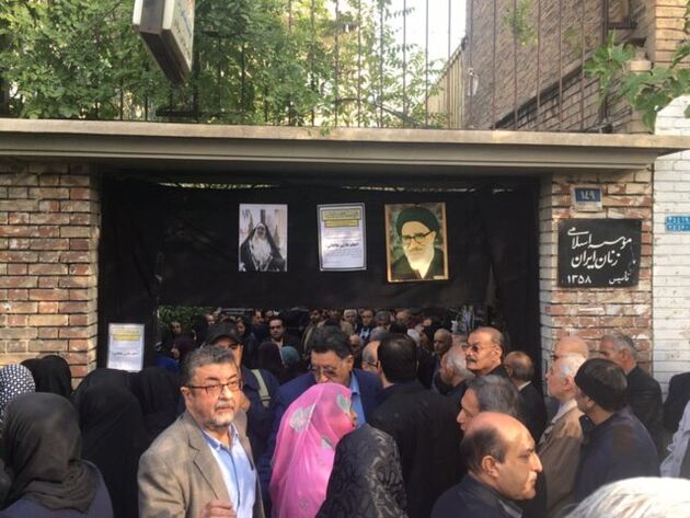 پیکر اعظم طالقانی تشییع شد