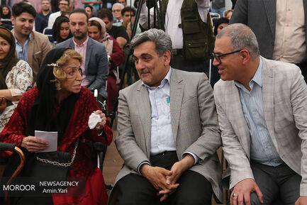 واگذاری سند زمین موزه ایران درودی