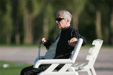 اولین رقم حراجی عصای پورحیدری