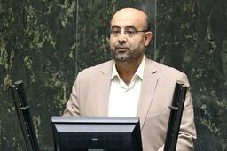 دولت همچون واکسیناسیون عمومی با حرکتی انقلابی گشایشی در معیشت مردم ایجاد کند