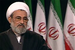سخنان امام خمینی(ره) باید شاخصه فعالیت مسئولان باشد