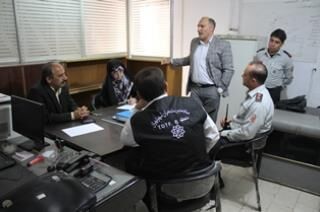 تشکیل ستاد مدیریت بحران به منظور پیشگیری از ریزش ساختمان در محله بهجت آباد 