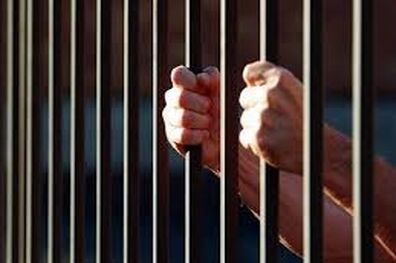۲۱ سال حبس به خاطر بدهی ۳۳ میلیون تومانی