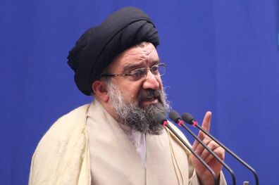  حضرت عیسی (ع) در خط مقدم ابراز انزجار علیه استکبار خواهد بود/تیغ قوه قضاییه علیه مفسدان اقتصادی تیز باشد