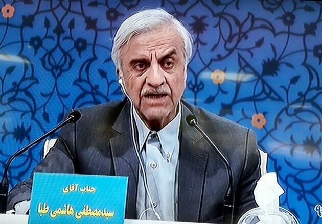 هاشمی‌طباء رای خود را به صندوق انداخت