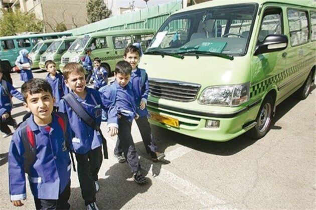 تعطیلی همزمان برخی مدارس نیز موجب افزایش مشکلات ترافیک می شود