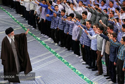جشن تکلیف دانش آموزان با حضور رهبر انقلاب