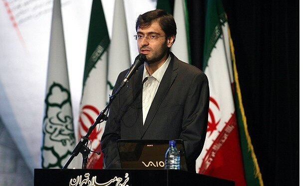 علیرضا جاوید با ۲۱ رای سرپرست شهرداری تهران شد