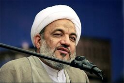 غربی ها به دنبال سکولار کردن جامعه ما هستند/حفظ نظام ازواجبات است