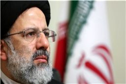 حجت الاسلام رئیسی در ستاد انتخابات کشور حضور یافت