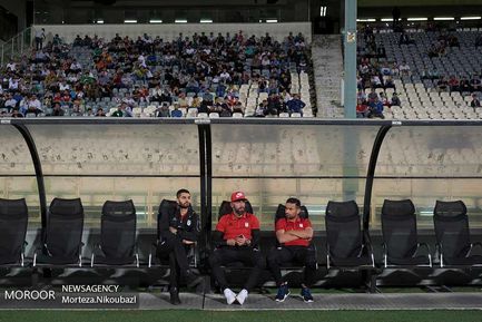 مسابقه فوتبال دوستانه تیم های ملی جمهوری اسلامی ایران و ازبکستان