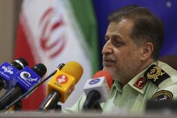 دستگیری ۵۴ نفر که سوالات جعلی کنکور و تجهیزات تقلب می‌فروختند
