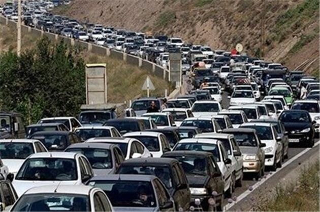محور های پر ترافیک کشور در پنجمین روز بهار