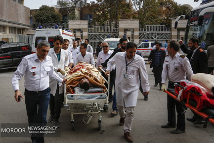 مصدومان حادثه واژگونی اتوبوس حامل زائران ایرانی