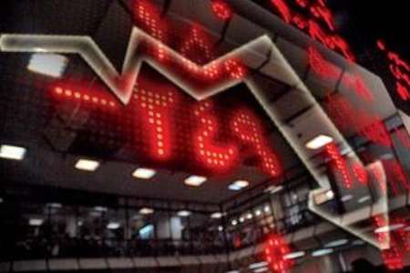 افزایش محافظه کاری فعالان بازار سرمایه/شاخص بورس به کانال 79 هزار واحدی عقب نشست