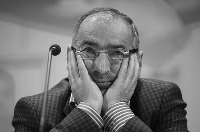 زیباکلام:اصولگرایان از او خوششان نمی‌آید و از کاندیداتوری‌اش هم حمایت نمی‌کنند