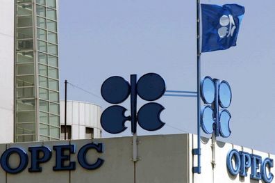 بازار نفت چشم انتظار اعلام نتیجه نشست 
