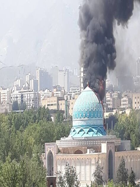 حریق در گنبد مسجد مالک اشتر ستاد فرمادهی ناجا 