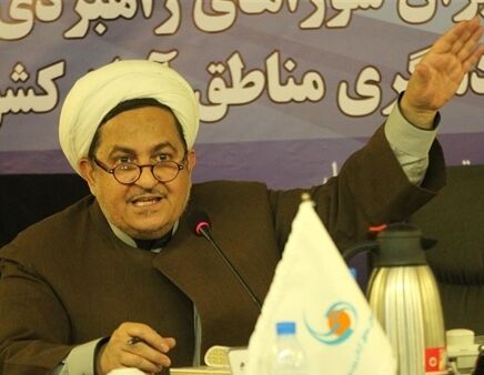 برخی با توسعه مناطق آزاد سر ستیز دارند