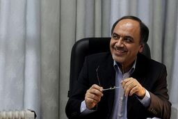 روحانی دولت را در جهت کارآمدی هدایت می‌کند 