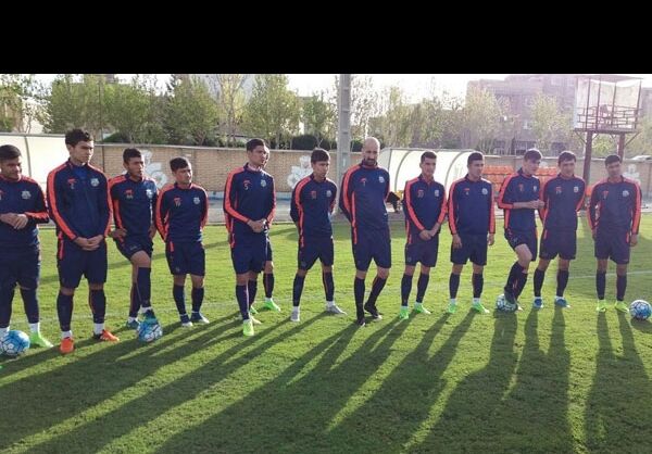 اولین تمرین بنیادکار در اصفهان پیش از دیدار با ذوب آهن+عکس