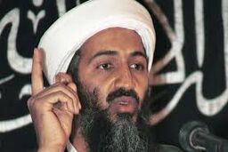 مخالفت بن‌لادن با کمک عربستان به صدام در جنگ با ایران
