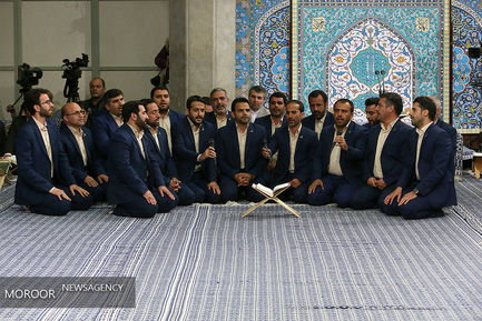 محفل انس با قرآن کریم در حضور مقام معظم رهبری