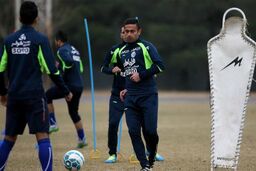 استارت استقلال با یک لشکر غایب!