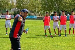 دعوت از ۲۵ بازیکن به اردوی تیم فوتبال نوجوانان