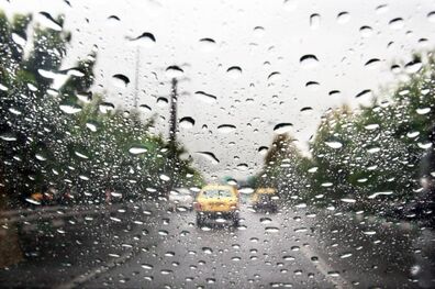 بارش باران در برخی از محورهای استان‌های غربی کشور