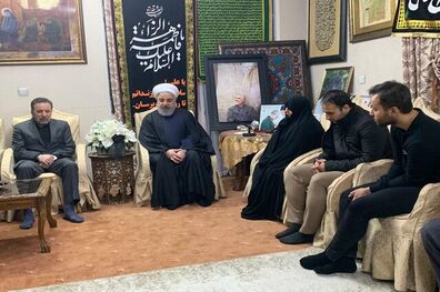 حضور رئیس جمهور در منزل سردار شهید سلیمانی