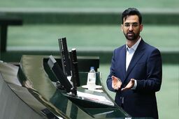 وزیر ارتباطات از مجلس کارت زرد گرفت