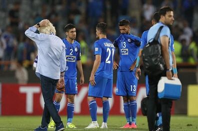 کاروان استقلال به قطر سفر کردند