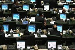وزیر خارجه انگلیس با دم شیر بازی نکند