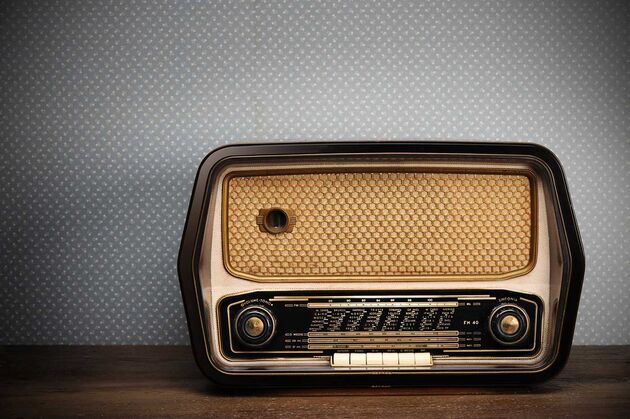 پخش نمایش تونل وحشت از رادیو نمایش 