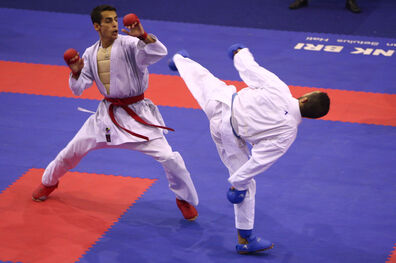 مانع بزرگ در راه انتقال مالکیت باشگاه تراکتور/ فعلاً همه چیز روی هواست!