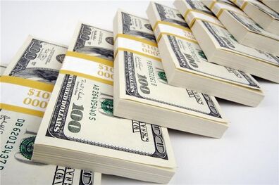قیمت دلار در بازار آزاد 5 مهر 17 هزار و 725 تومان شد
