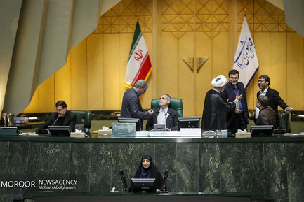 اولین جلسه علنی مجلس پس از حملات تروریستی