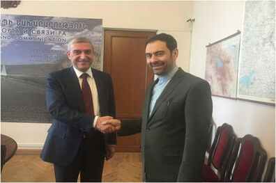 ملاقت سفیر ایران با وزیر حمل و نقل و ارتباطات ارمنستان

