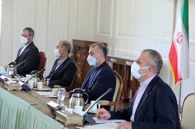 بررسی راه‌های توسعه روابط با همسایگان شمالی