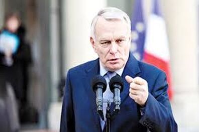 ابراز تاسف وزیر خاجه فرانسه از لغو سفر پوتین به این کشور